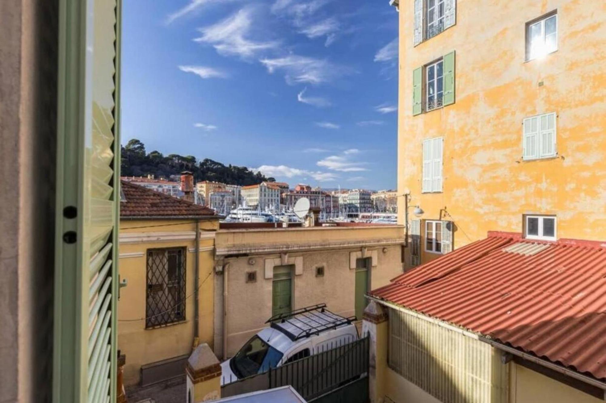 Moulin - Stunning 1 Bedroom On The Port Apartment